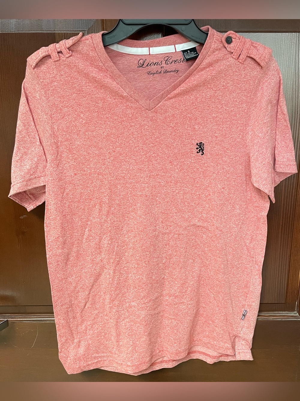English Laundry Men's V-Neck Short Sleeve TShirt - Coral Small Lions Crest